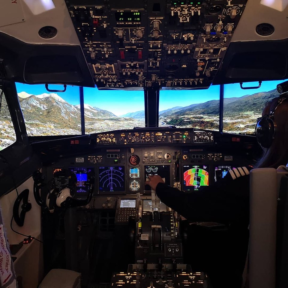 fear of flying course hypnotherapy and flight simulator